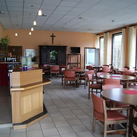 ホテル Chaityfontaine ペパンステ